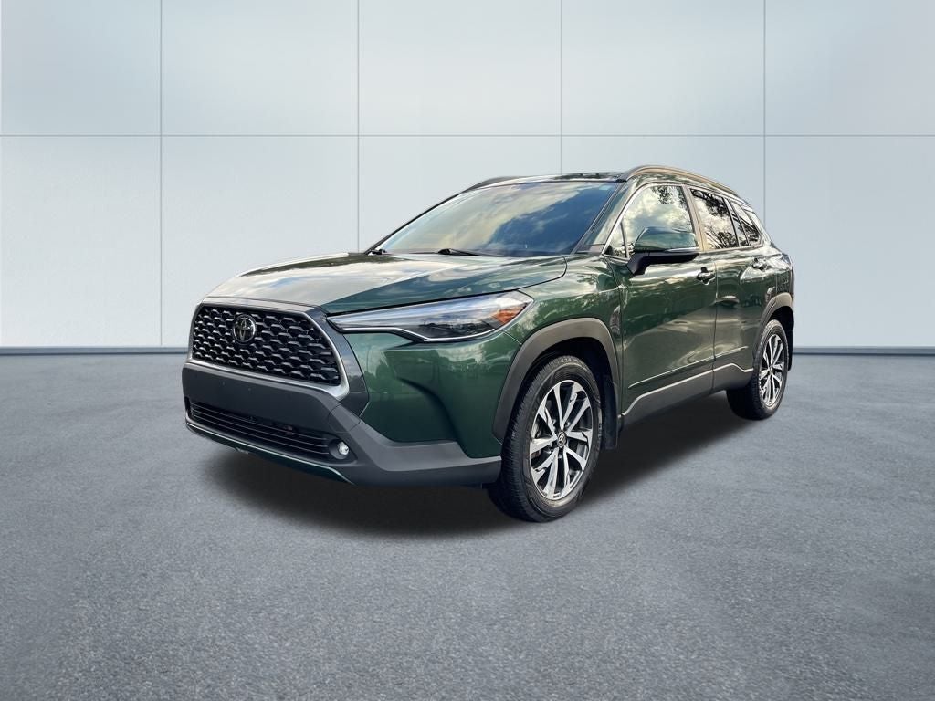 2024 Toyota Corolla Cross XLE