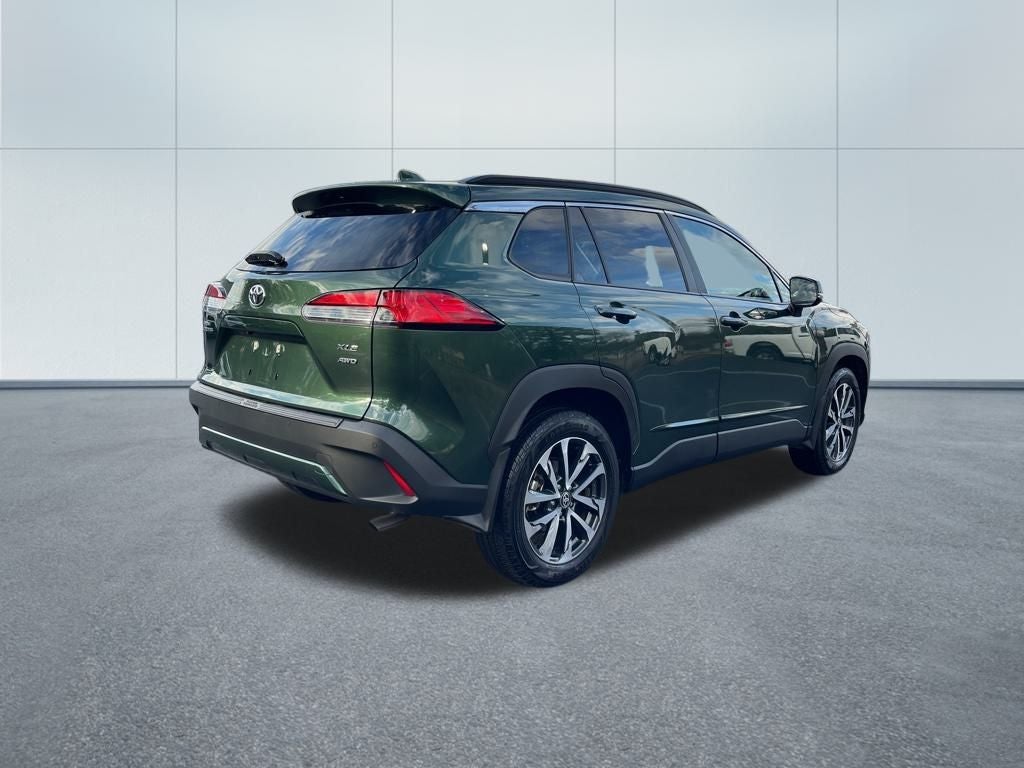 2024 Toyota Corolla Cross XLE