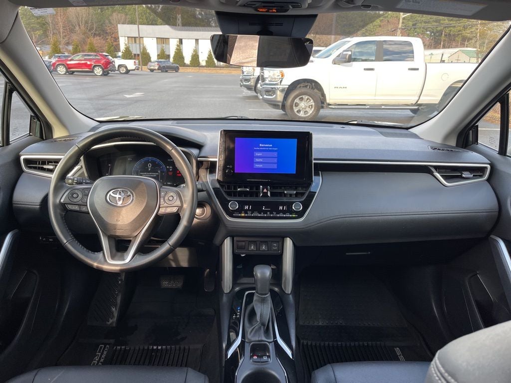 2024 Toyota Corolla Cross XLE