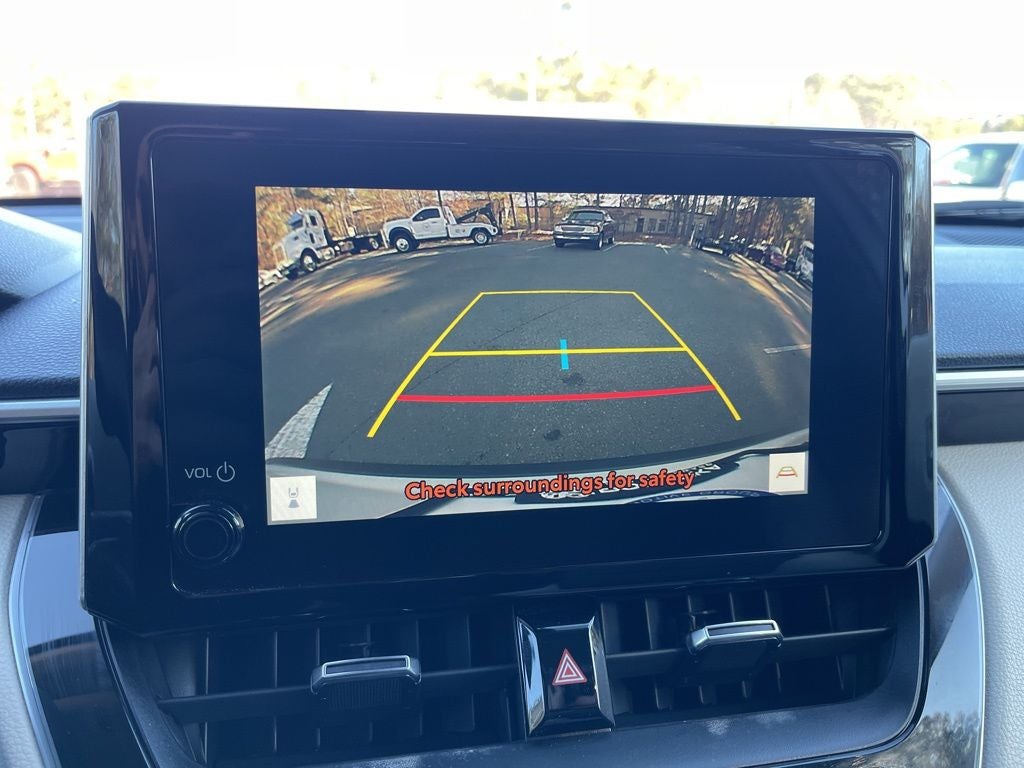 2024 Toyota Corolla Cross XLE