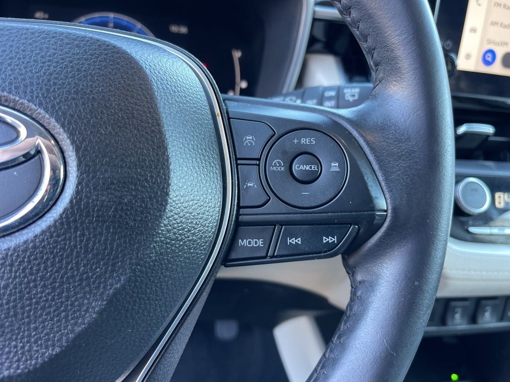 2024 Toyota Corolla Cross XLE