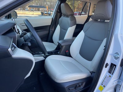 2024 Toyota Corolla Cross XLE