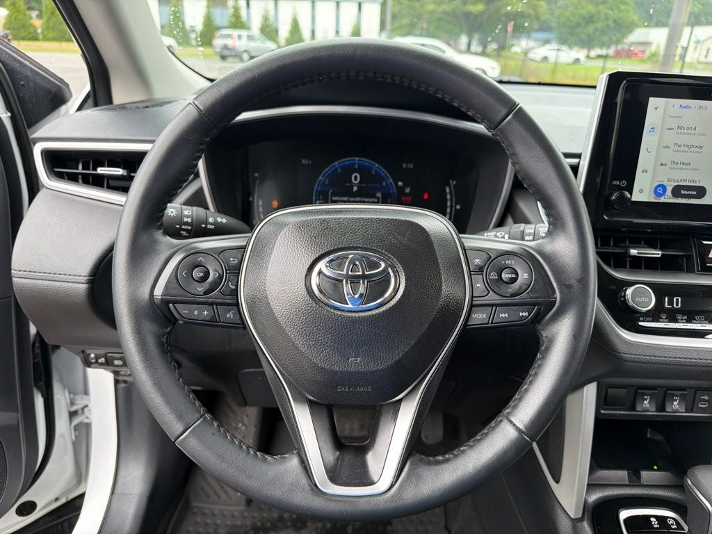 2025 Toyota Corolla Cross XLE