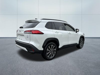 2025 Toyota Corolla Cross XLE