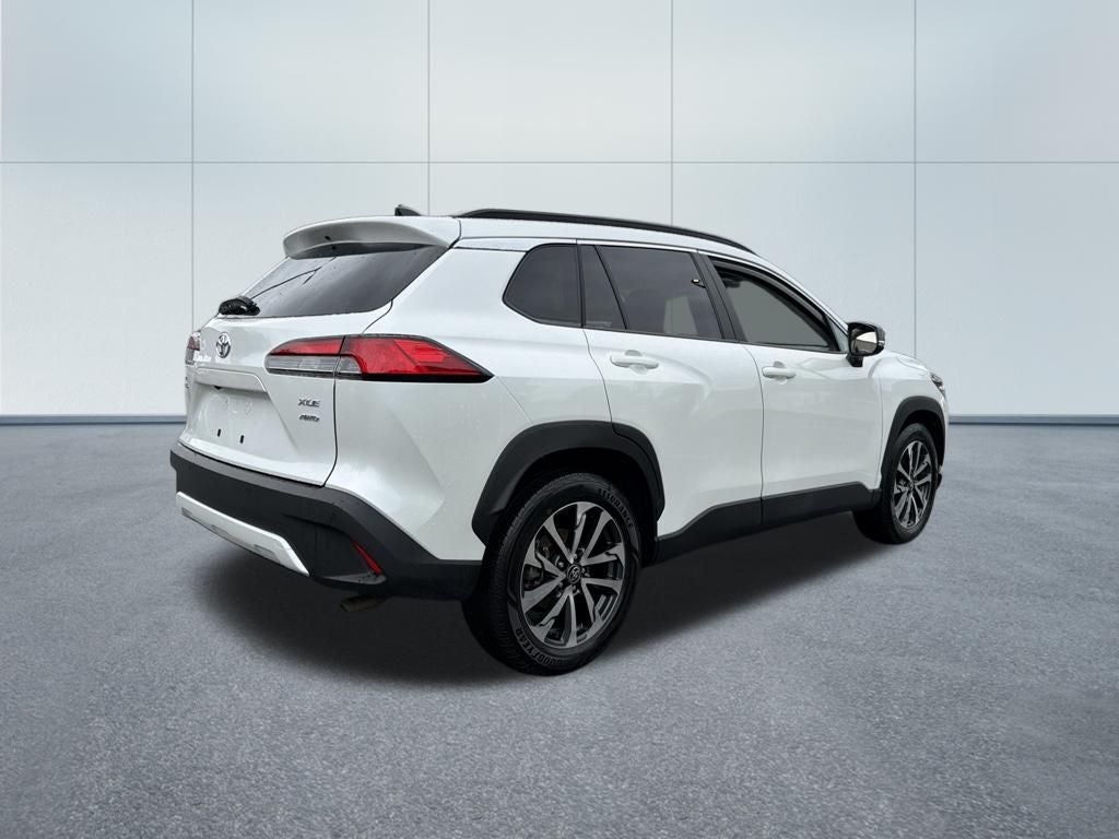 2025 Toyota Corolla Cross XLE