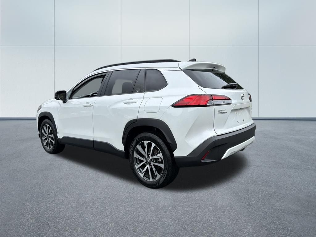 2025 Toyota Corolla Cross XLE