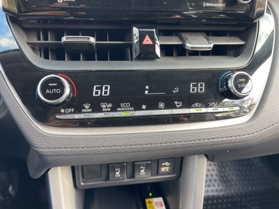 2022 Toyota Corolla Cross XLE