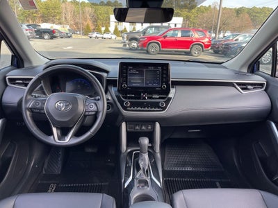2022 Toyota Corolla Cross XLE