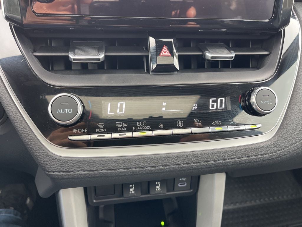 2025 Toyota Corolla Cross Hybrid XSE