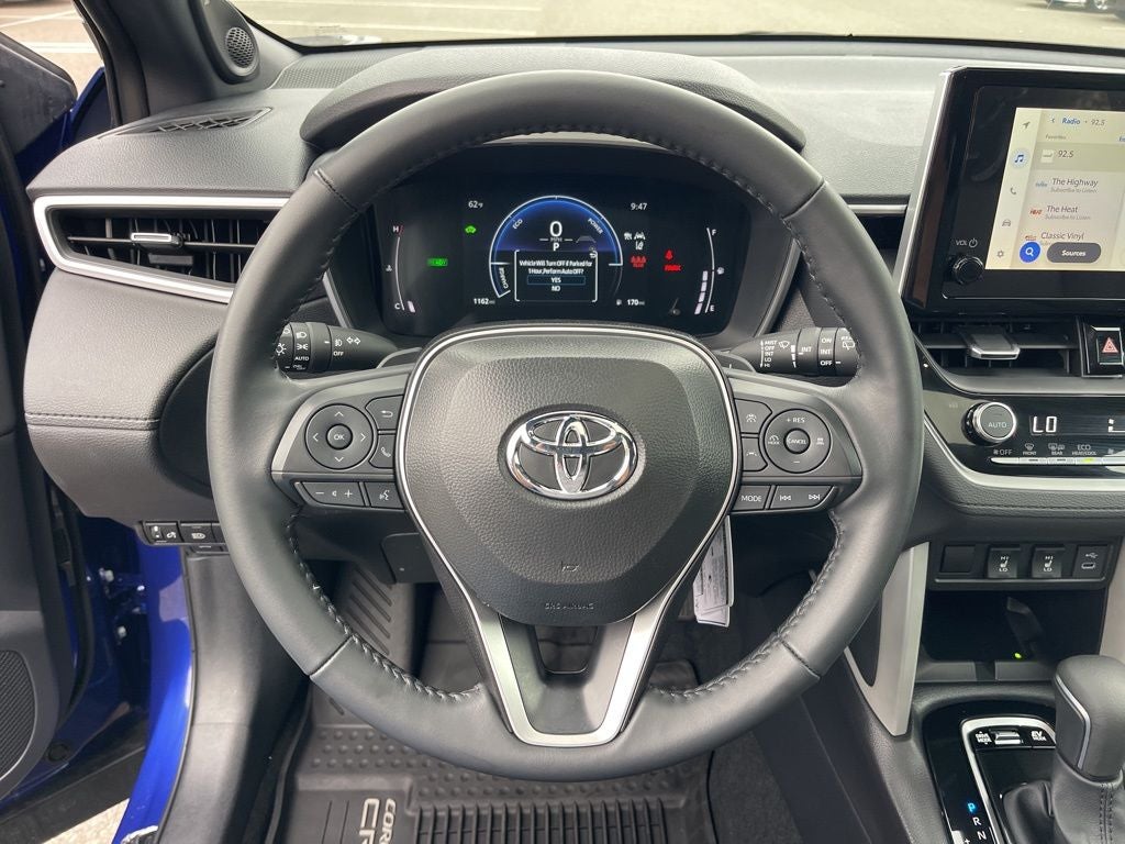2025 Toyota Corolla Cross Hybrid XSE