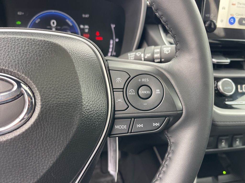 2025 Toyota Corolla Cross Hybrid XSE