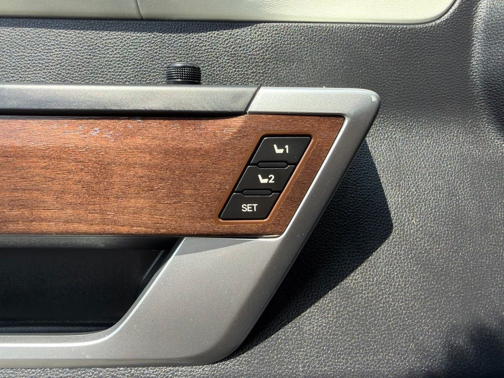 2024 Toyota Sequoia Capstone