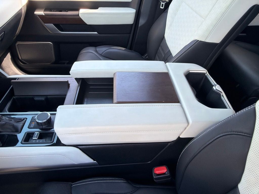2023 Toyota Sequoia Capstone