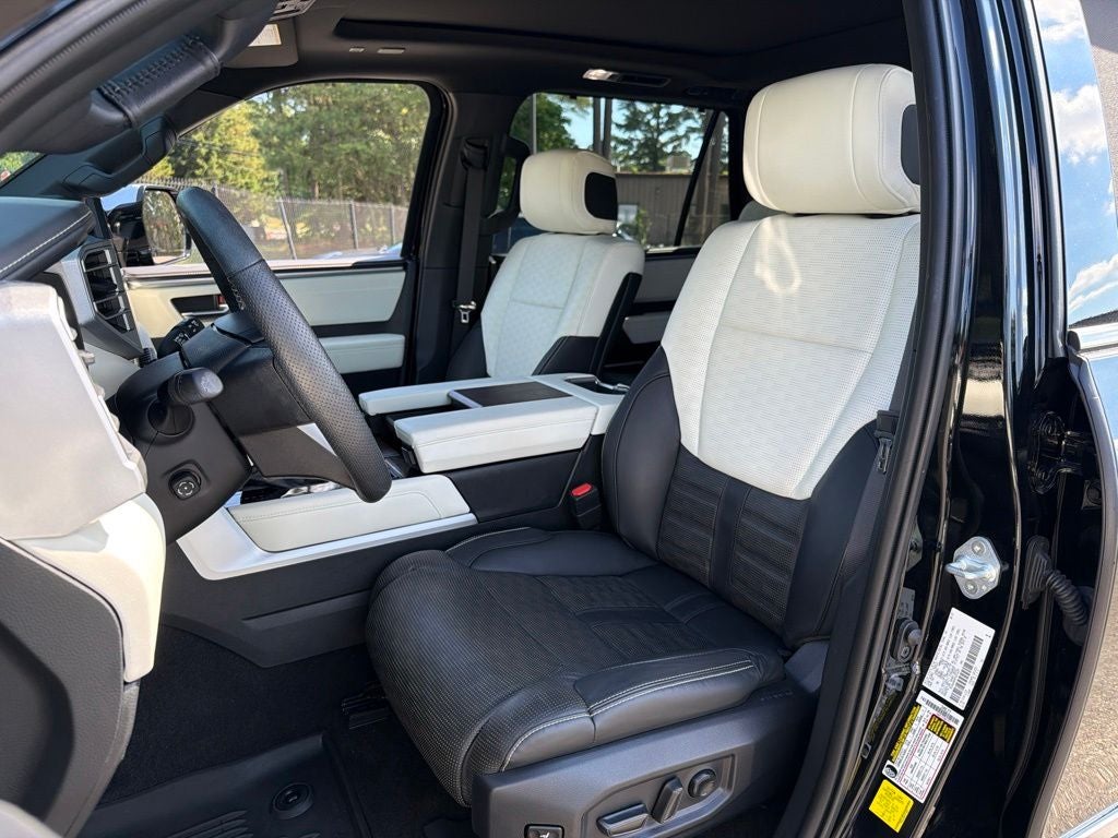 2023 Toyota Sequoia Capstone