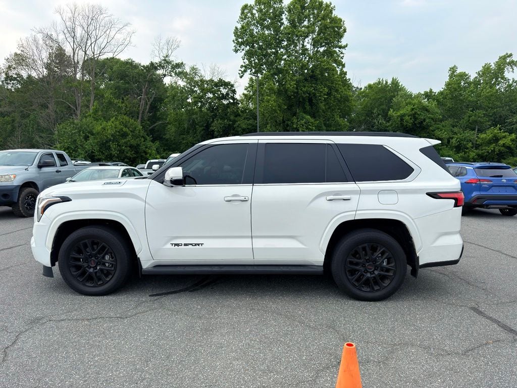 2024 Toyota Sequoia SR5
