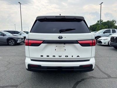 2024 Toyota Sequoia SR5