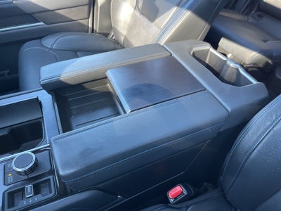 2024 Toyota Sequoia Platinum