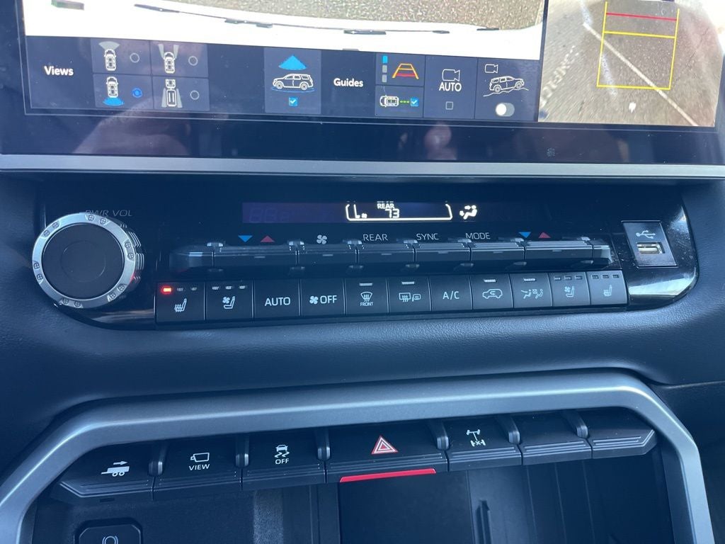 2025 Toyota Sequoia Platinum