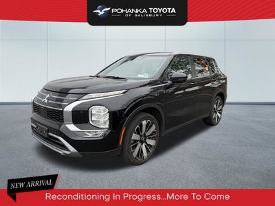 2025 Mitsubishi Outlander SE