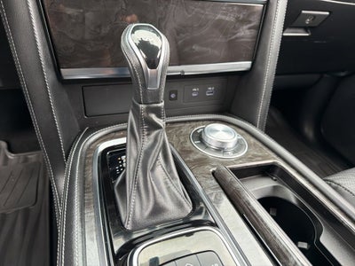 2023 INFINITI QX80 LUXE