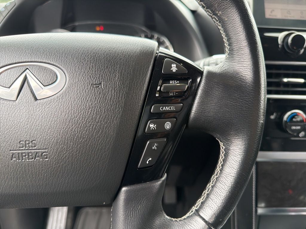 2023 INFINITI QX80 LUXE