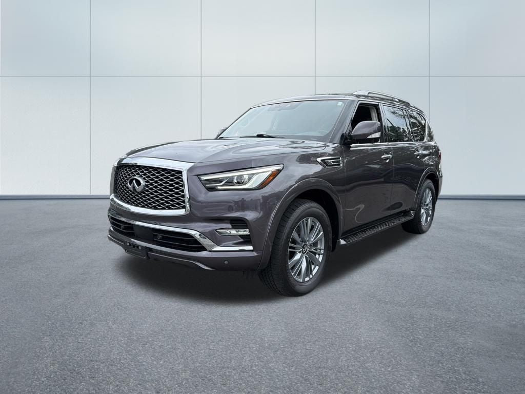 2023 INFINITI QX80 LUXE