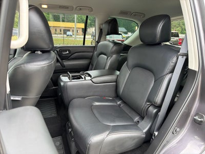 2023 INFINITI QX80 LUXE