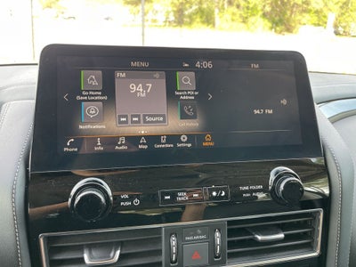 2024 INFINITI QX80 LUXE