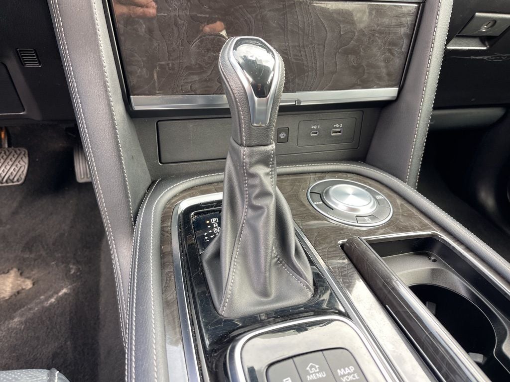 2024 INFINITI QX80 LUXE