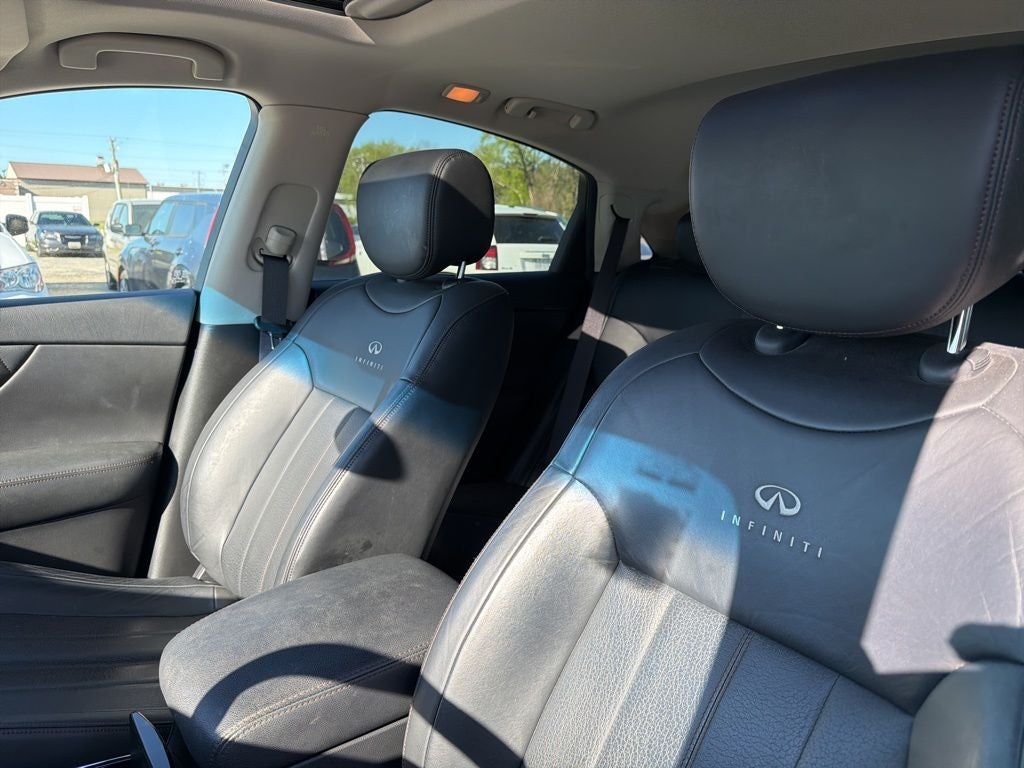 2013 INFINITI FX37 Base