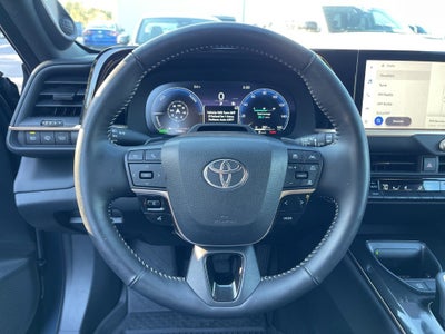 2025 Toyota Crown Signia Limited