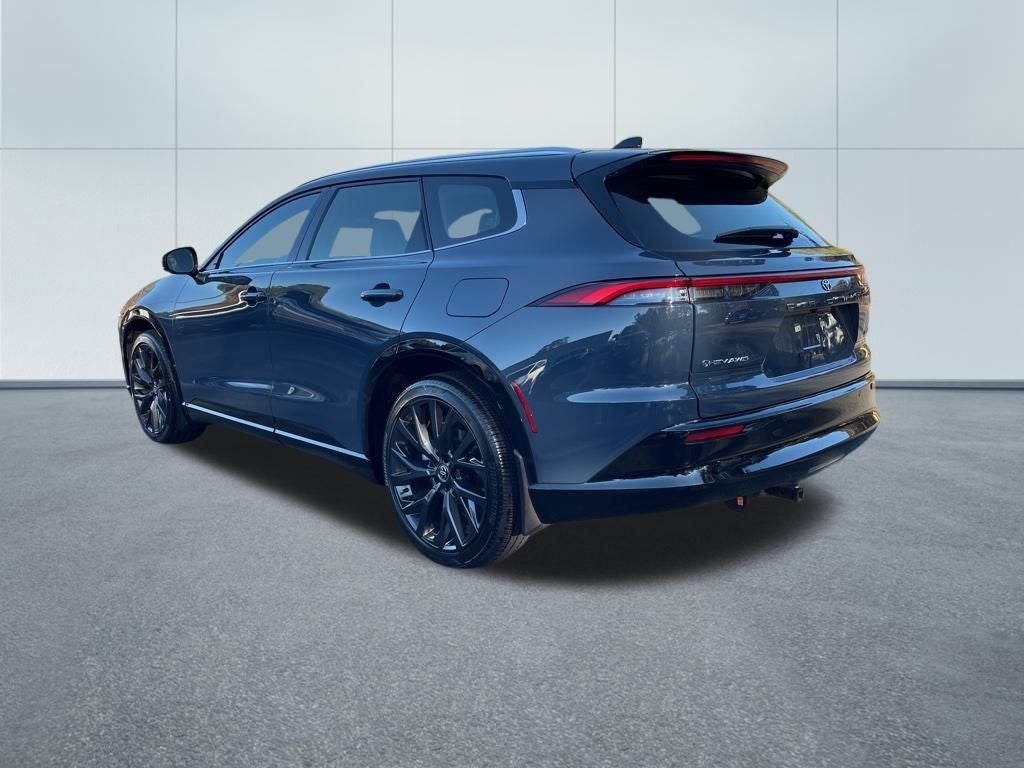 2025 Toyota Crown Signia Limited