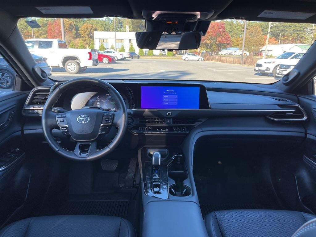 2025 Toyota Crown Signia Limited