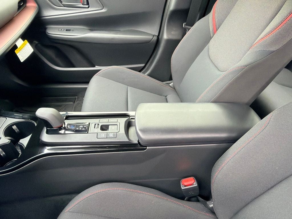 2024 Toyota Prius Prime SE