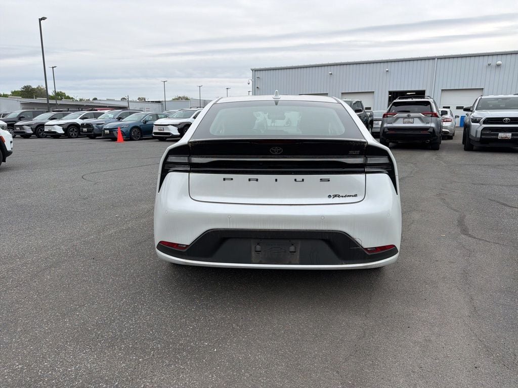 2024 Toyota Prius Prime SE