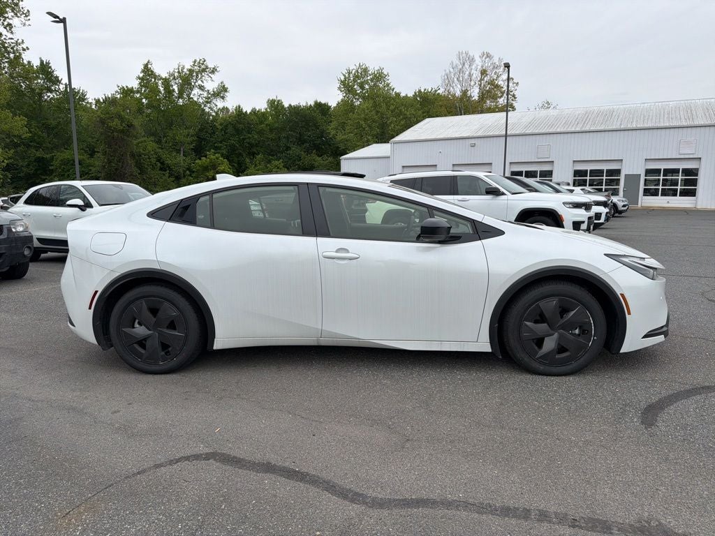 2024 Toyota Prius Prime SE