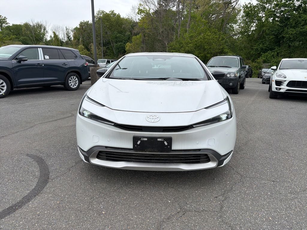2024 Toyota Prius Prime SE