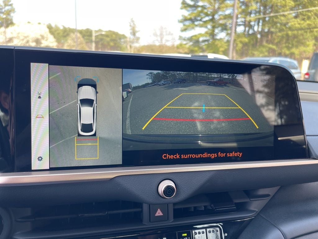 2025 Toyota Crown Platinum