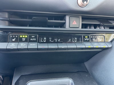 2025 Toyota Crown Platinum