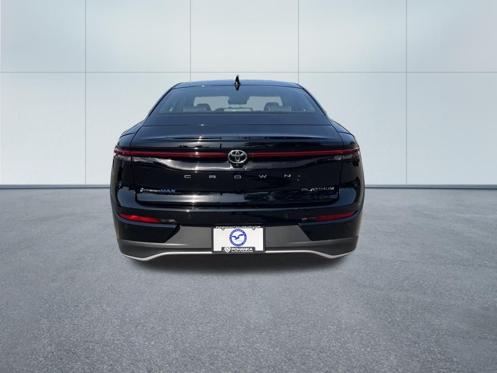 2025 Toyota Crown Platinum