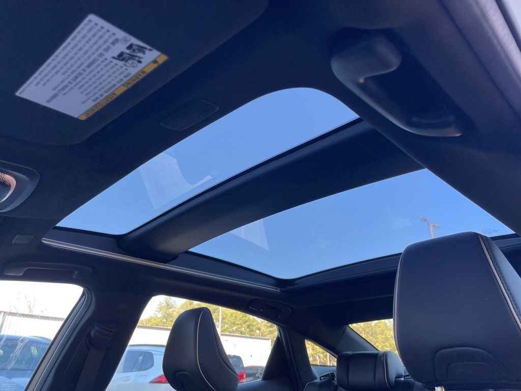 2023 Toyota Crown Platinum