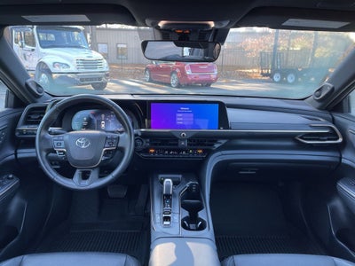 2023 Toyota Crown Platinum