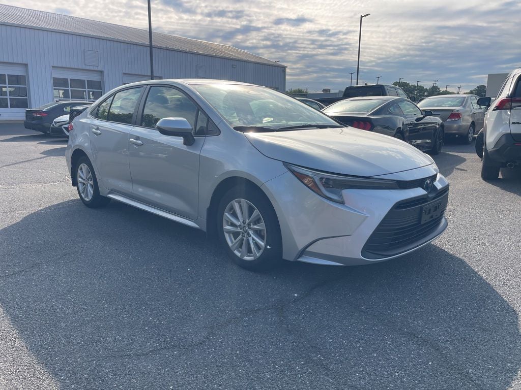 2024 Toyota Corolla Hybrid LE