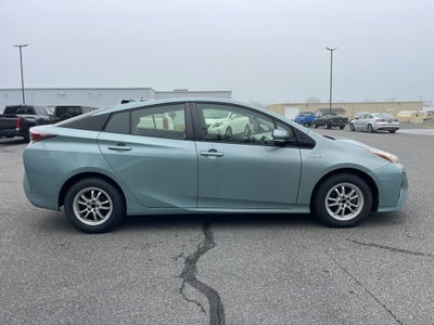 2017 Toyota Prius Three