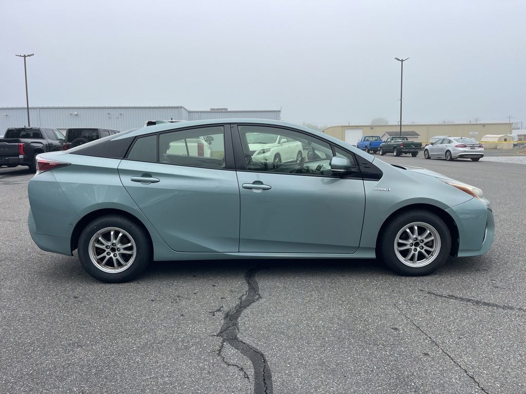 2017 Toyota Prius Three