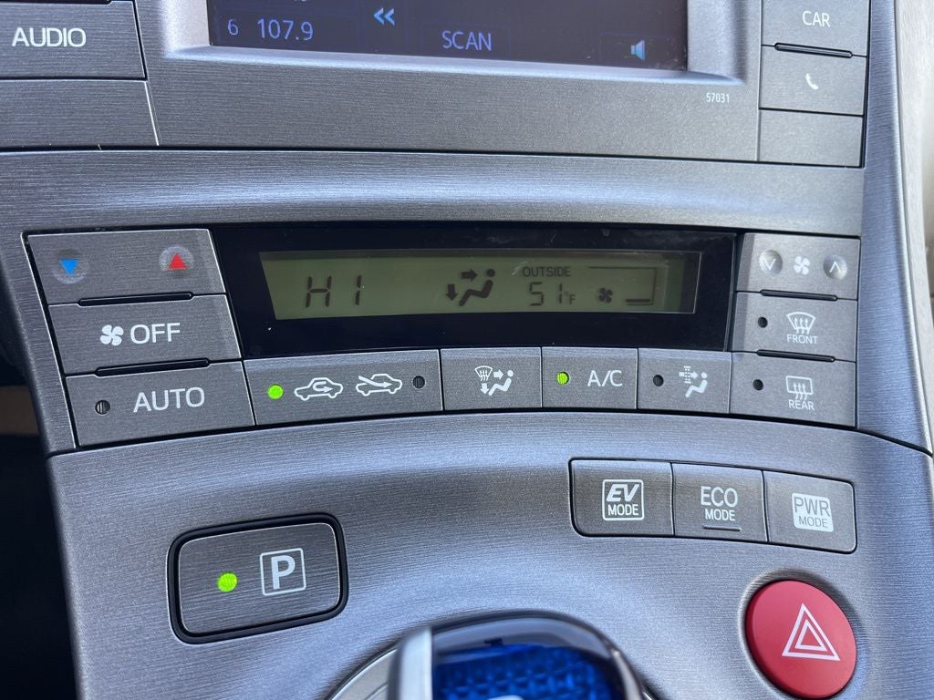 2014 Toyota Prius Two