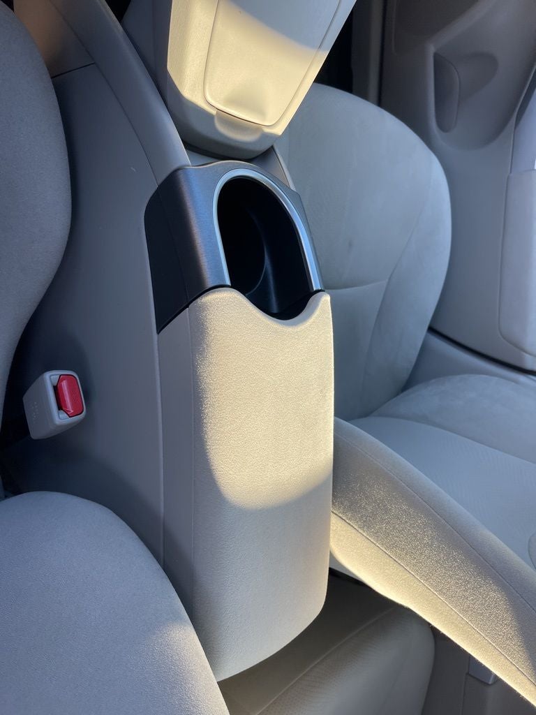 2014 Toyota Prius Two