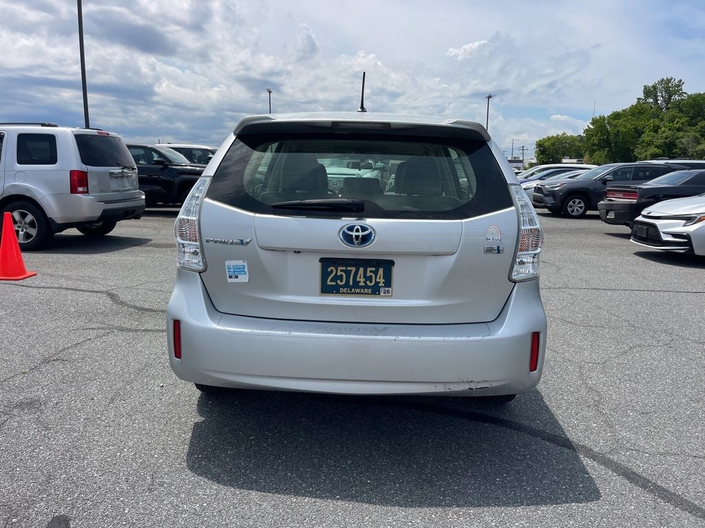 2012 Toyota Prius v Two