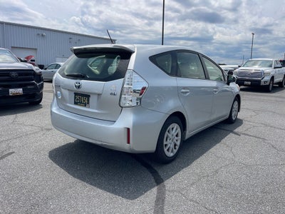 2012 Toyota Prius v Two