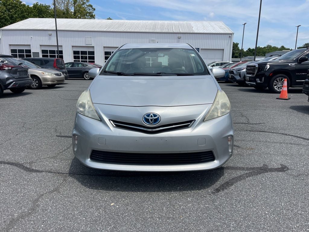 2012 Toyota Prius v Two